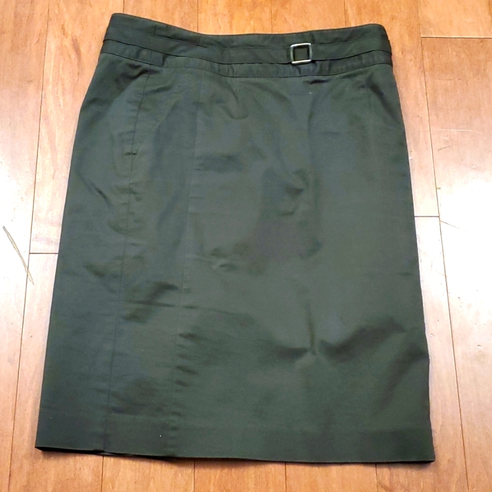 Cute green pencil skirt